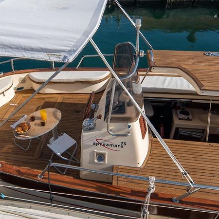 Hebergements Bateaux A Quai Поркерол Стая снимка